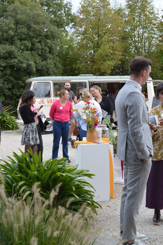 Visite du Salon pour les futures mariées